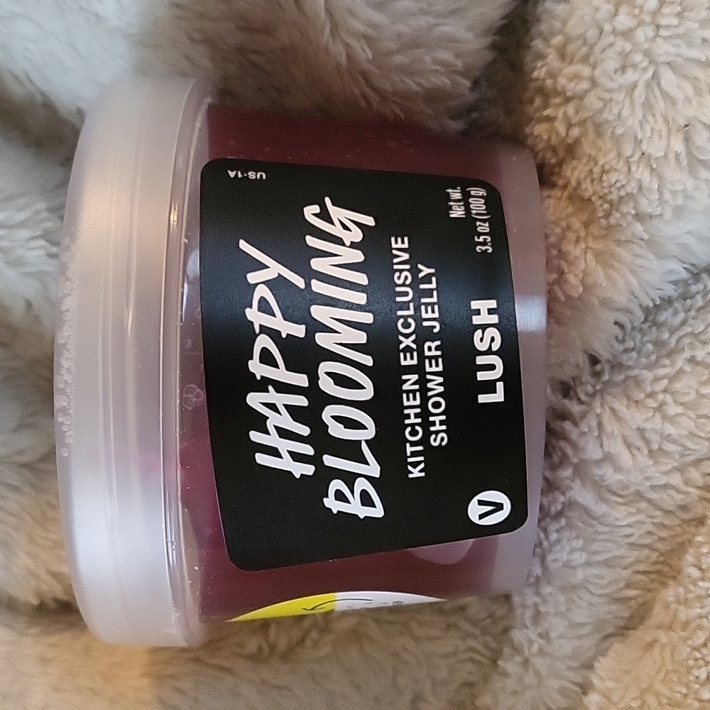 Lush Kitchen Exclusive Happy Blooming Shower Jelly